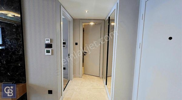 Kar Suites Alsancak Rezidans'da Eşyalı 1+1 Satılık Daire