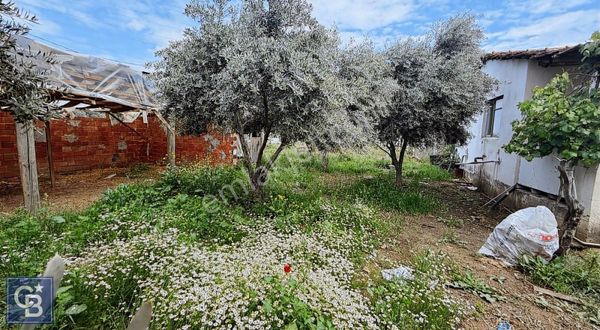 Torbalı Arsanlar Mah.izban Çıkışı Köşe Konumsatılık Ev Ve Arsası