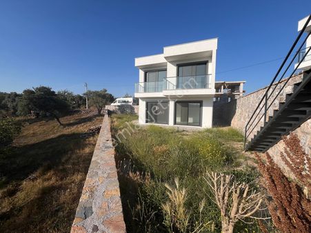 Bodrum Meşelik'te Satılık Sıfır 3+1 Villa!