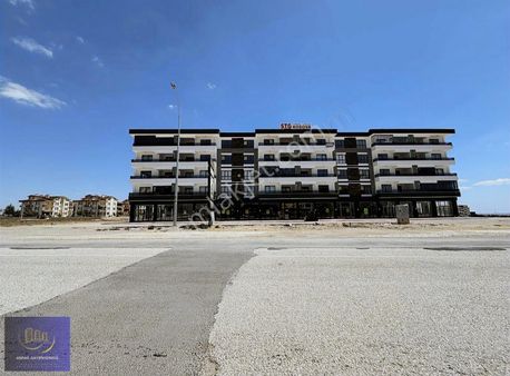 Kosova Mahallesinde Satılık 3 Cepheli Geniş Sıfır 3+1 Daire