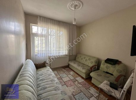 Şeyhşamil Mahallesinde Satılık Bakımlı 3+1 Daire