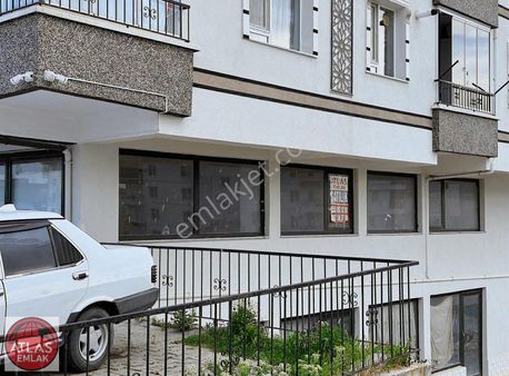 !!atlas Emlaktan Okul Karşısı Köşebaşı Parkcepheli Dükkan