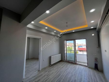Tekirdağ Süleymanpaşa Çiftlikönü Mah. 1+1 Satılık Daire