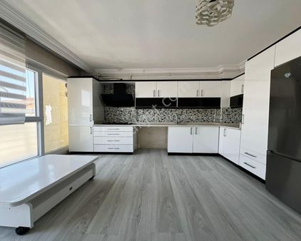 Beylikdüzü Ağca'dan Geniş Ailelere Özel Satılık Dublex Daire