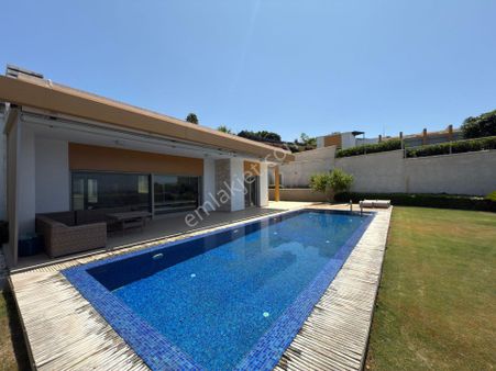 Bodrum Konacık'ta Satılık Özel Havuzlu Villa