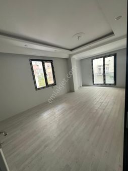 Avcılar Merkezde 120 M2 3+1 Sıfır İskanlı