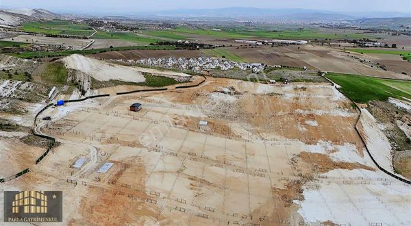 _parla'dan/tapulu/imarlı/çevrili/300m2/fırsat/villa Arsası_