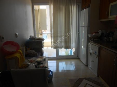 Site İçerisinde Yatırım Veya Oturum İçin İdeal 3+1 D.gazlı Daire