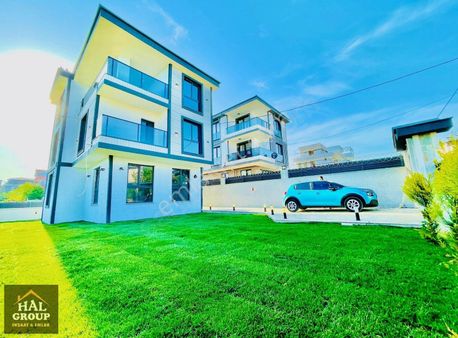 ╭╯hâl Group╰╮maviyle Yeşilin Ortasında Yepyemi Bir Başlangıç