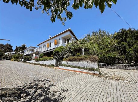 Uğurlu'dan Güzelce'de Lebi Derya Deniz Manzaralı Satılık Villa