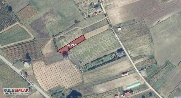 Sakarya Kanarca Uzunalan Mah 861 M2 Satılık Tarla