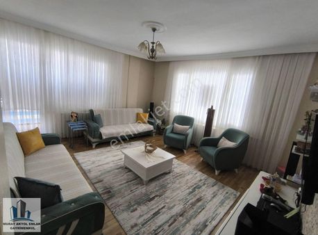 Buca İşçievleri Yiğitler Mah.de 3+1 Doğalgazlı Satılık Daire