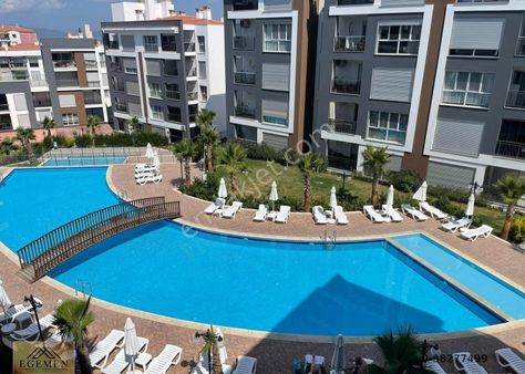 Kuşadası Merkezde Satılık 3+1 Daire