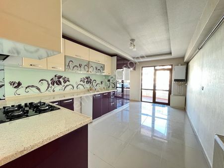 İmaremlak2'den Tam Merkezde 3+1 Site İçinde Masrafsız Genişdaire