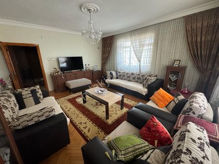 Bayrampaşa Kartaltepe Satılık Eşyalı Asansörlü Daire