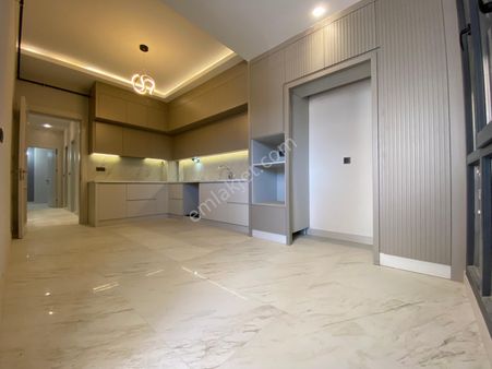 Engiz'den Ferhatlar Yakını 175m2 3+1 E.banyo+g.odalı Lüx Daire