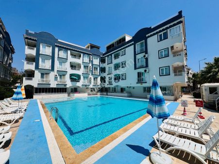 Didim'de Havuzlu Site İçinde Geniş Kullanımlı Yüksek Giriş Keyifli 1+1 Daire