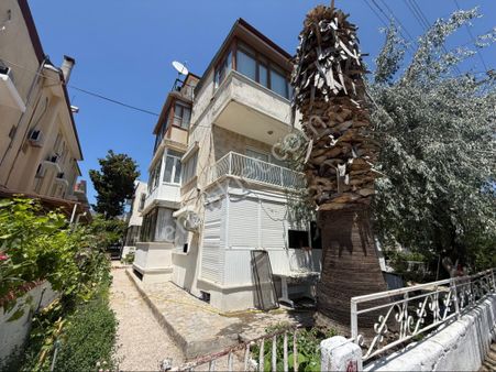 Kale Gayrimenkul’den Yenimahallede Denize 50 Metre 2+1 Satılık Daire