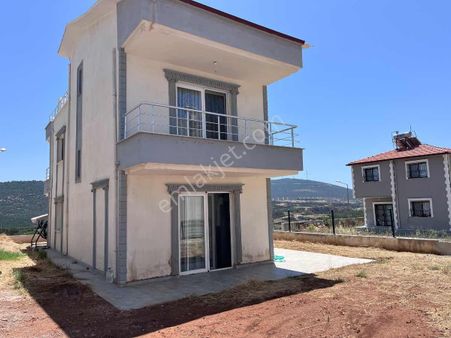 Engınkent'de Doğa Içınde Satılık Müstakıl Vılla