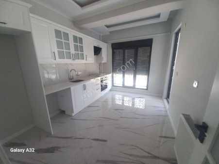 Işıkhan Emlak'tan Altınkumda Satılık Sıfır 2+1 Daire