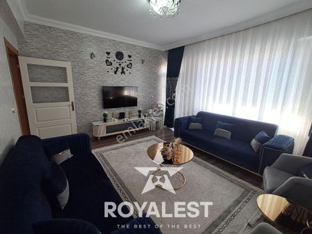 Royalest'ten Ana Cadde Üzerinde Kaçırılmayacak Fırsat Daire