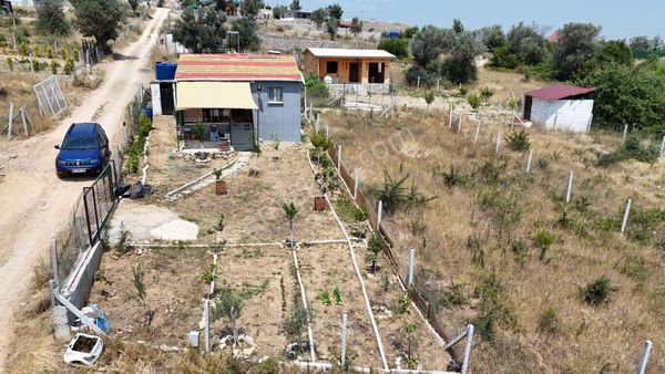 İzmir Akçaköyde Satılık 336 M2 Tapulu 50 M2 Betonarme Bahçeli Harika Ev