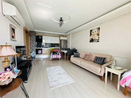 İkiçeşmelik Mah. Deniz Manzaralı Doğalgazlı 2+1 Daire Satılık