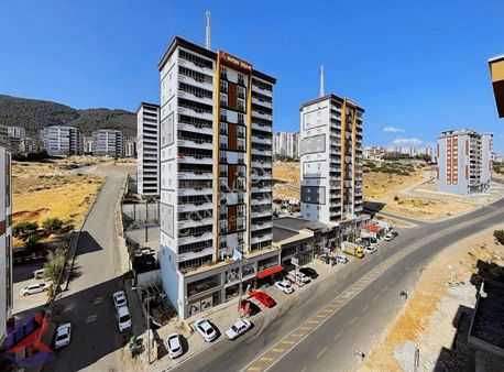 Reos Gayrimenkul'den Mega Point Karşısı Sıfır 3+1