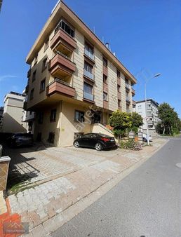 Önem Gayrimenkul Den Merkezi Konum 2+1 Temiz İskanlı Boş