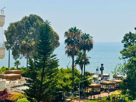 **ethereal'den Cumh. Mah.'de Site İçi Deniz Manz. Satılık 3+1**