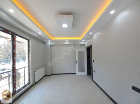 Fa Özbir'den Merkezi Konumda Servis Güzergahına Yakın 2+1