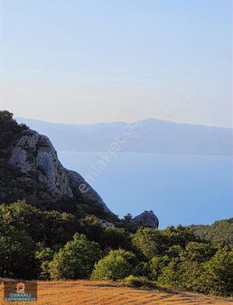 İznik Göl Manzaralı Doğalgaz Elektrık Su Yol Alt Yapısı Hazır