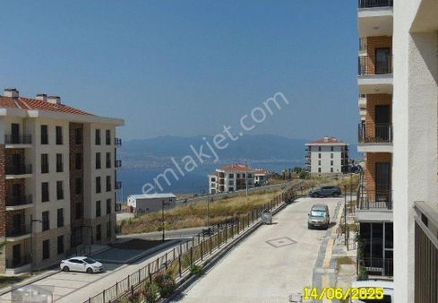 Toki Konutlarında3+1 Kiralık Daire Şehir Hastanesine Yakın Bayraklı Mevkii