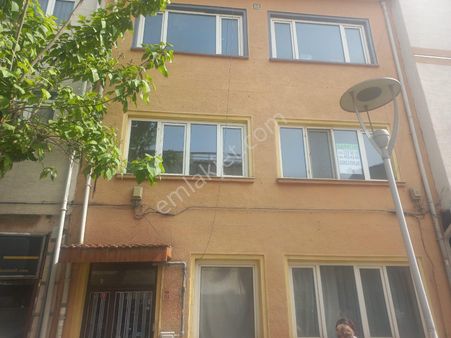 İstiklal Mah Çarşı Merkezinde 3+1 Satılık Daire