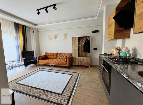 Rw Beta T/ö'den Afadın Alt Sokağında Eşyalı Satılık 1+1 Daire