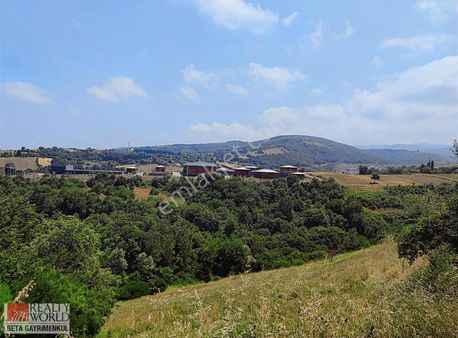 7222m2 Köy İçinde Ev Ve Bungalov Yapmaya Müsait Manzaralı Tarla