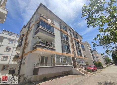 Denizevleri'nde Anayola+sahile Çok Yakın Satılık Sıfır 3+1 Daire