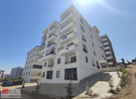 Toplu Konutta Lüks Eşyalı+deniz M./ Geniş Kullanışlı 1+1 Daire