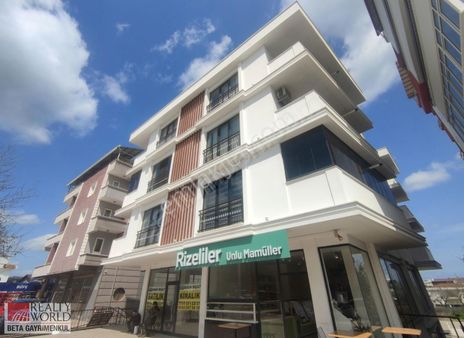 Anayola Cephe!! 35.000 Tl'den Kiracılı Satılık 200m2 Dükkan