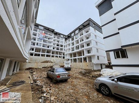 Rw Beta'dan Çakırlarda Havuzlu Site İçinde Uygun Fiyatlı 1+1