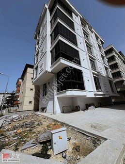 Rw Beta S/g 'den Atakum Anayola Yakın Ve Tapu Masrafı Yoktur!!!