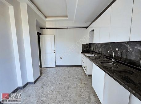 Rw.beta T/ö Den Denizevlerinde Deniz Manzaralı 2+1 Daire