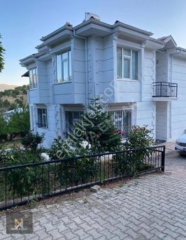 *nova* Göl Manzalı Satılık 4+1 Yazlık