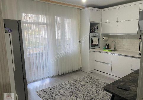 Arkadaş Emlaktan Bahçelievler Atlantis Sitesi Civarında 3+1 146 M2 Satılık Daire