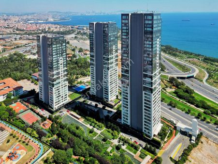 Onaltıdokuz'da Deniz Manzaralı Eşyalı 3+1 Satılık