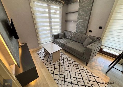 Tekin'den Cadde Üzerinde Önü Açık 2+1 Ara Kat Satılık Daire