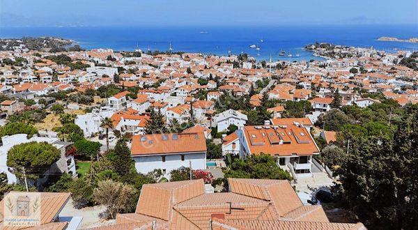 Datça Marin'den Muhteşem Deniz Manzaralı Satılık Daire