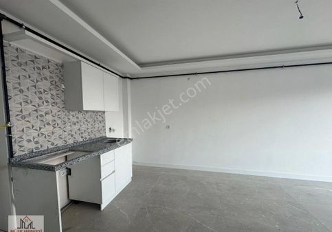 Malazgirt'de Satılık Amerikan Mutfak 2+1 Konut