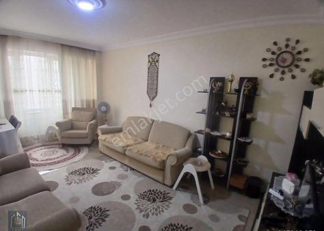 Acill Gaffar Okkan Cad. Yakını Satılık 2+1 Daire