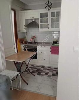 Kemerburgaz Merkezde 2+1 65 M2 Yarı Açık Mutfaklı Satılık Daire